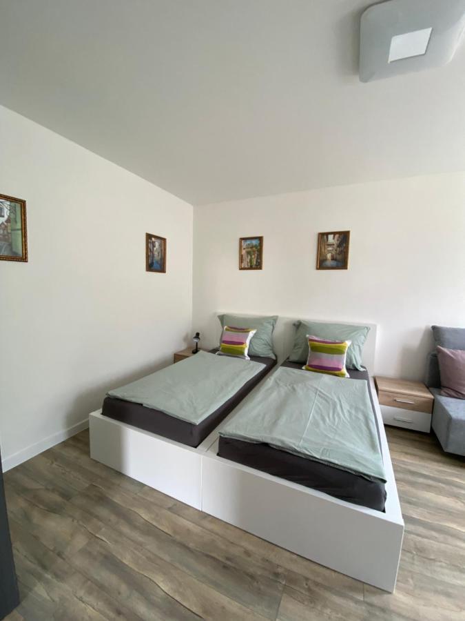 Apartmany U Viaduktu 46 Usti nad Labem Ngoại thất bức ảnh